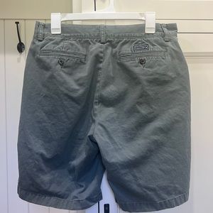 Nautica Designer Flat Front Shorts Classic Twill Relaxed Fit Men's 32. Green